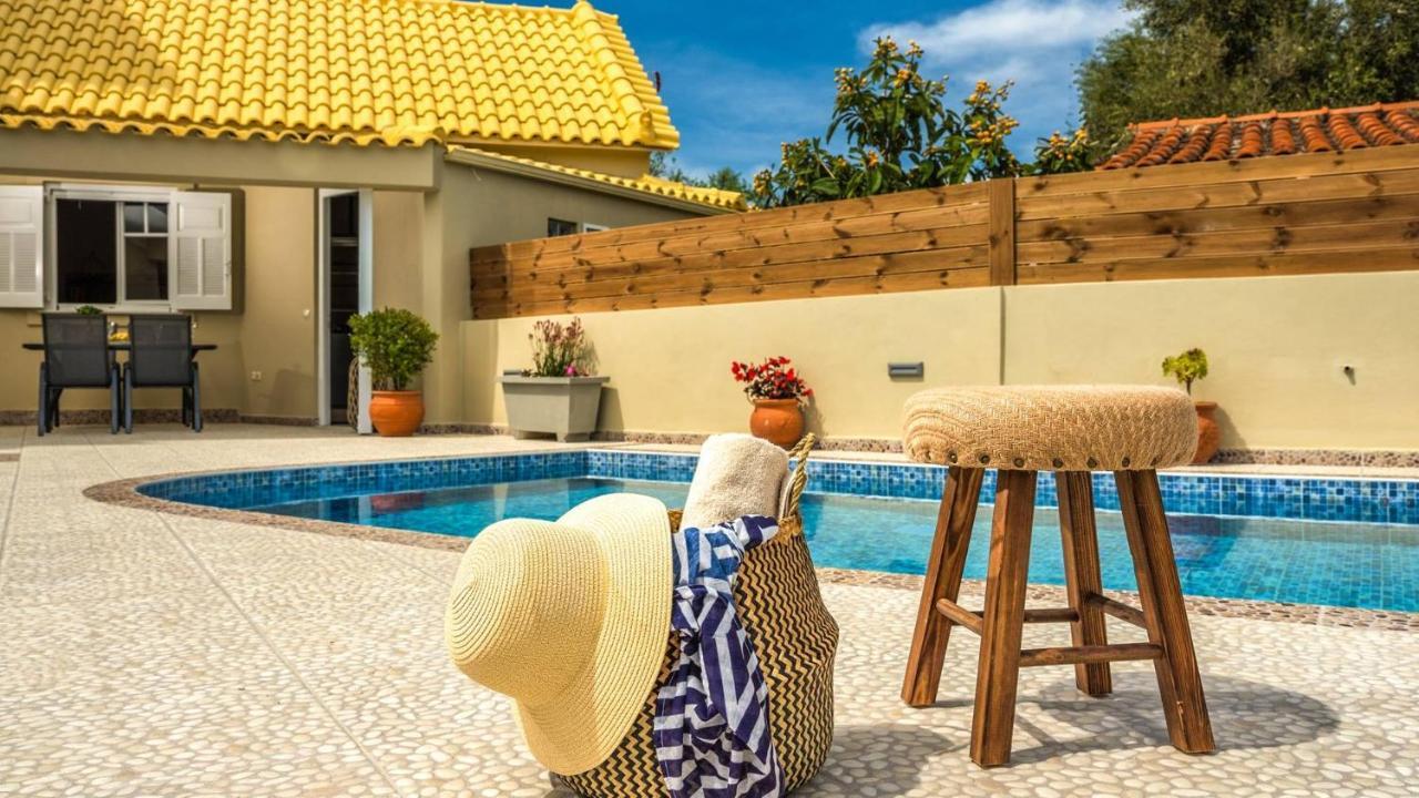 Coral Villa Tragaki Exterior photo
